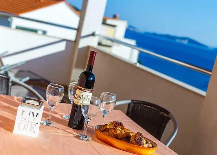 Iva Apartment Marina